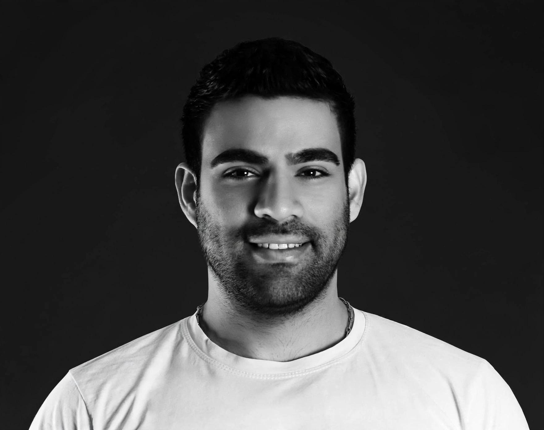 دکتر امیر حسین احمدی حکمتی کار